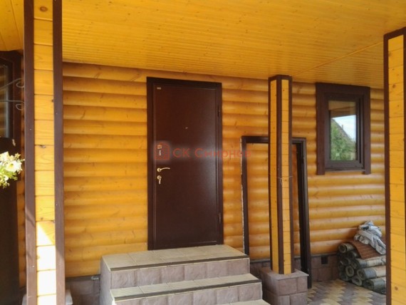 Металлическая дверь